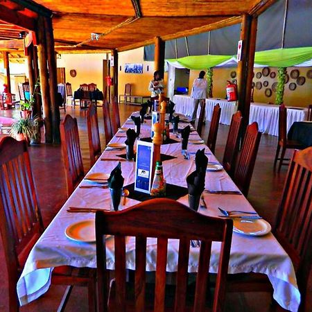 Kwalape Safari Lodge Kasane Εξωτερικό φωτογραφία
