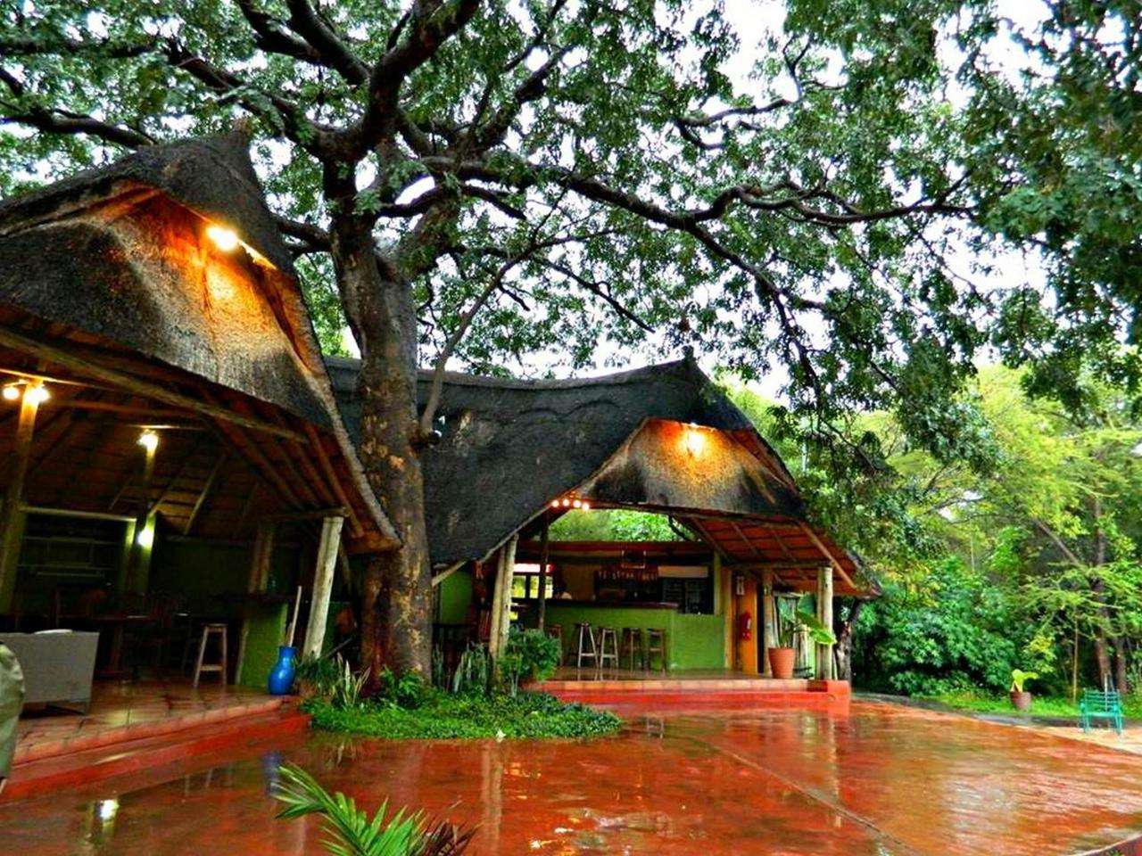 Kwalape Safari Lodge Kasane Εξωτερικό φωτογραφία